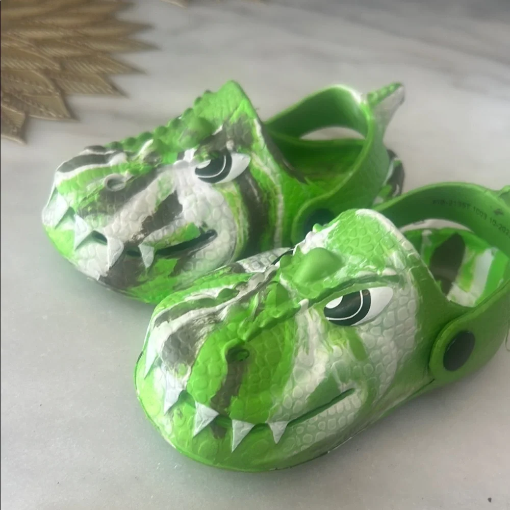 Whimsical Green and White Water Shoes with Ventilation